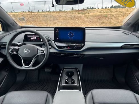 Used 2023 Volkswagen ID.4 Pro RWD image 11