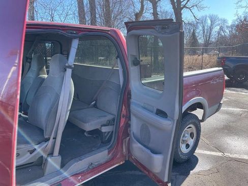 Used 2000 Ford F150 XL image 24