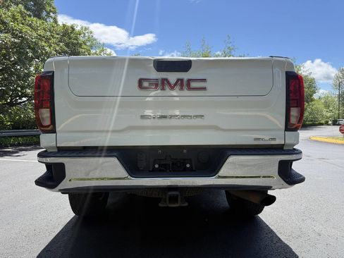 Used 2022 GMC Sierra 2500 SLE w/ SLE Value Package; AWD/4WD image 24