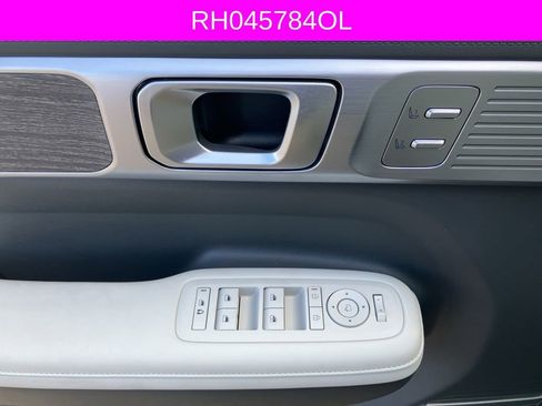 Used 2024 Hyundai Santa Fe Limited image 27