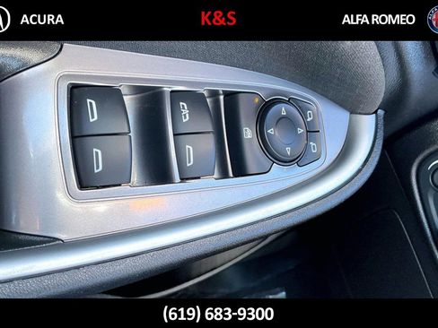 Used 2024 Chevrolet Malibu LT FWD image 37