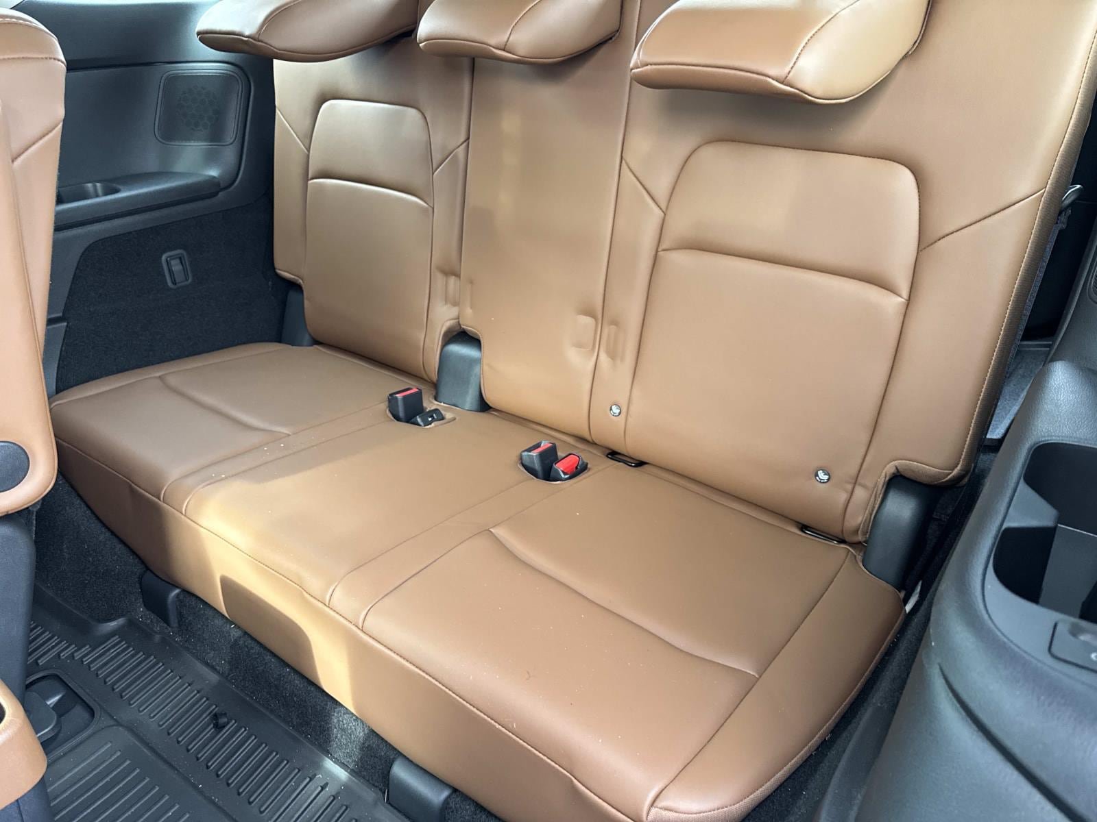 Used 2024 Nissan Pathfinder Platinum AWD/4WD image 22