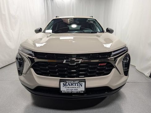 New 2026 Chevrolet Trax RS w/ Driver Confidence Package FWD image 8