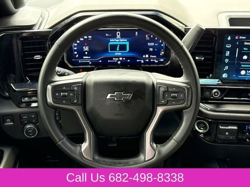 Used 2024 Chevrolet Silverado 2500 ZR2 w/ Technology Package AWD/4WD image 15