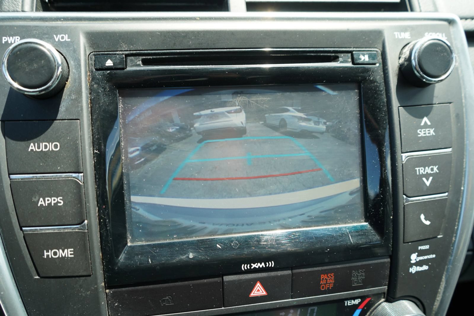 Used 2016 Toyota Camry XLE FWD image 25