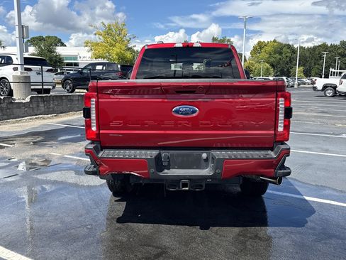 Used 2023 Ford F250 XLT w/ XLT Premium Package AWD/4WD image 9