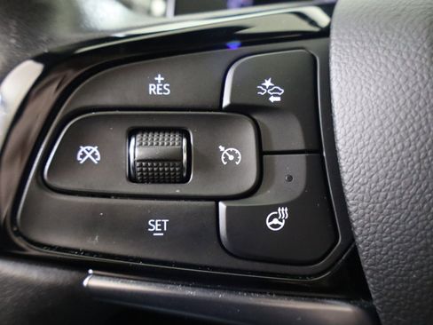 Certified 2024 Buick Enclave Essence w/ Sport Touring Edition image 29