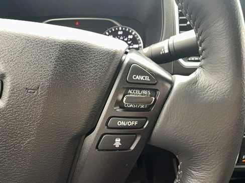 Used 2023 Nissan Frontier SV w/ SV Convenience Package AWD/4WD image 23