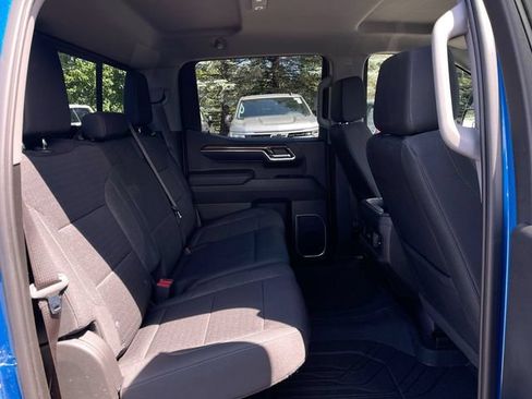 Used 2022 Chevrolet Silverado 1500 RST w/ Convenience Package II AWD/4WD image 27