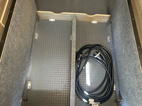 Used 2023 RAM ProMaster 3500 w/ Driver Convenience Group image 47