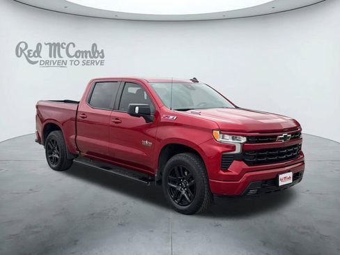 Used 2023 Chevrolet Silverado 1500 RST AWD/4WD image 7
