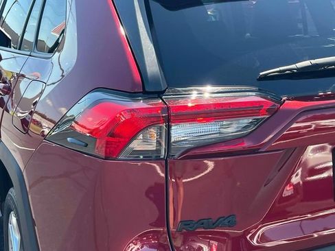 Certified 2023 Toyota RAV4 XLE Premium AWD/4WD image 9