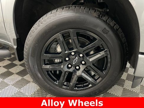 Certified 2025 Chevrolet Silverado 1500 Custom AWD/4WD image 48