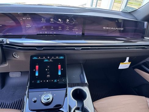 New 2026 Cadillac Escalade ESV Luxury w/ LPO, Radiant Package image 25
