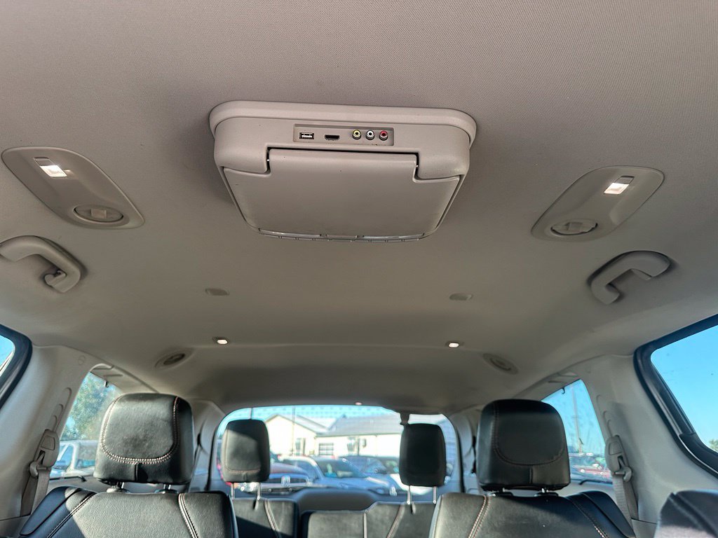 Used 2017 Chrysler Pacifica Touring-L FWD image 33
