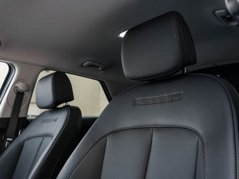 New 2026 Hyundai Ioniq 5 SEL image 19