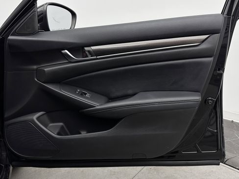Used 2022 Honda Accord Sport image 28