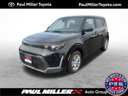 Used 2023 Kia Soul LX