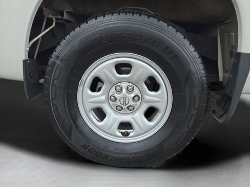 Used 2023 Nissan Frontier S image 30