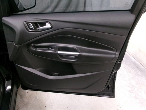 Used 2016 Ford Escape SE AWD/4WD image 29