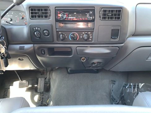 Used 2003 Ford F250 Lariat AWD/4WD image 21