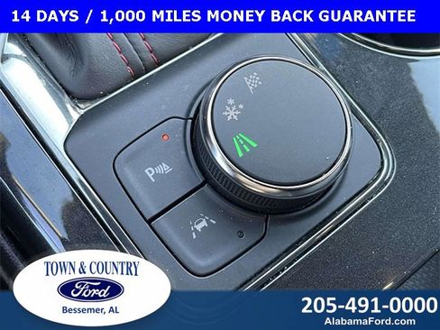 Used 2025 Chevrolet Blazer RS image 27