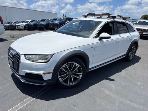 Used 2018 Audi A4 2.0T allroad Premium w/ Convenience Package AWD/4WD image 3