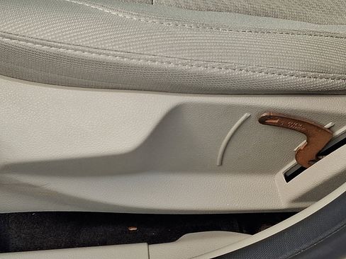 Used 2013 Ford Focus Electric Hatchback image 25