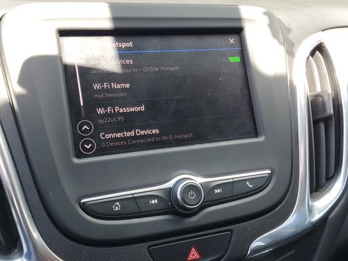 Used 2020 Chevrolet Equinox LT w/ LPO, Floor Liner Package image 24