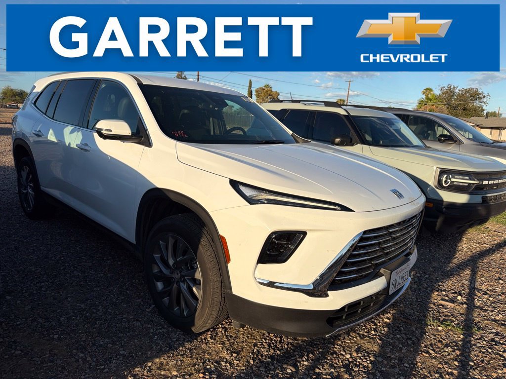 Used 2026 Buick Enclave Preferred FWD image 1