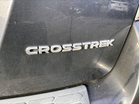 Used 2018 Subaru Crosstrek 2.0i Premium image 10