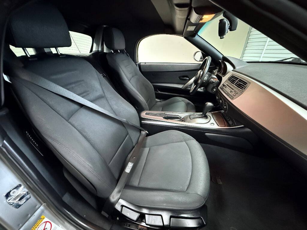 Used 2003 BMW Z4 2.5i RWD image 32