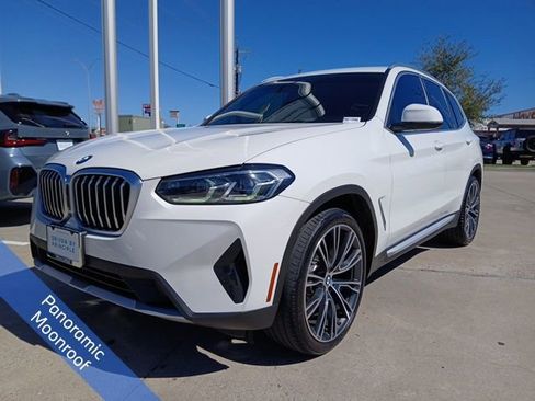 Used 2023 BMW X3 sDrive30i w/ Premium Package image 3