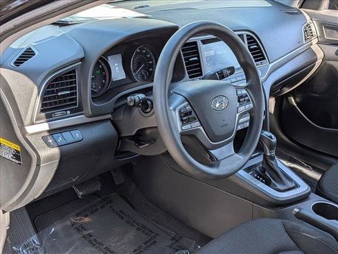 Used 2018 Hyundai Elantra SEL image 10