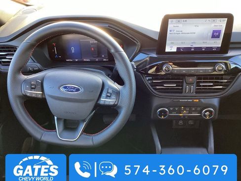 Used 2025 Ford Escape ST-Line image 16