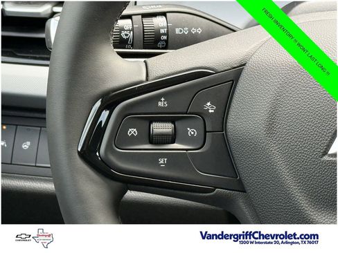 New 2027 Chevrolet Bolt LT w/ Comfort Package FWD image 13