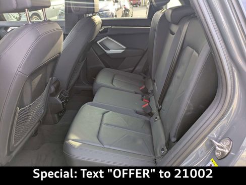 Certified 2023 Audi Q3 2.0T Premium w/ Convenience Package AWD/4WD image 16