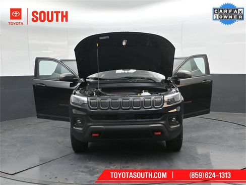 Used 2022 Jeep Compass Trailhawk w/ Trailhawk Convenience Group image 57