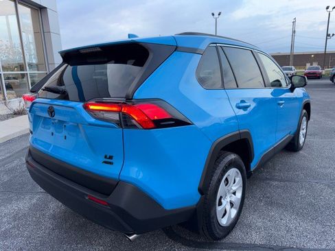 Used 2019 Toyota RAV4 LE w/ All Weather Liner Package image 3