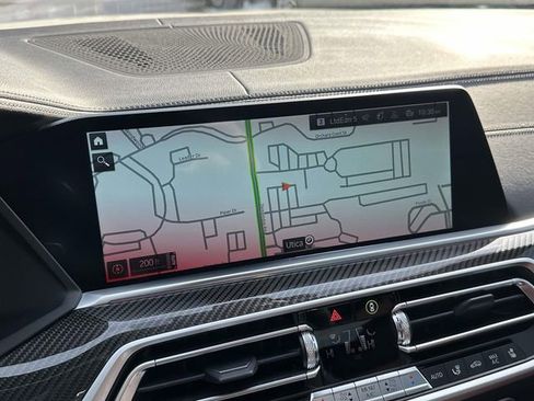 Certified 2022 BMW X6 M50i image 33