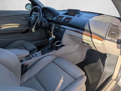 Used 2008 BMW 128i Convertible image 22