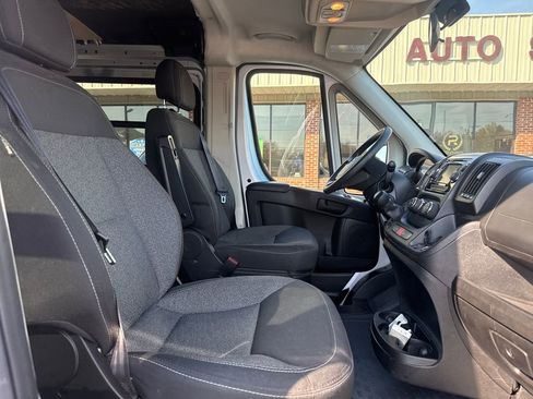 Used 2016 RAM ProMaster 1500 w/ Interior Convenience Group image 28
