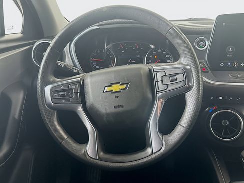 Used 2024 Chevrolet Blazer LT image 17