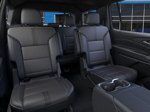 New 2026 Chevrolet Traverse High Country w/ LPO, Floor Liner Package FWD image 17