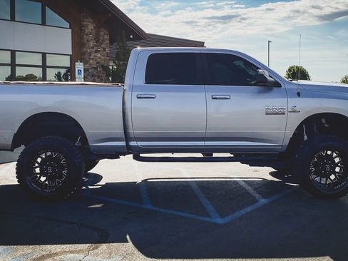 Used 2018 RAM 2500 Big Horn AWD/4WD image 32