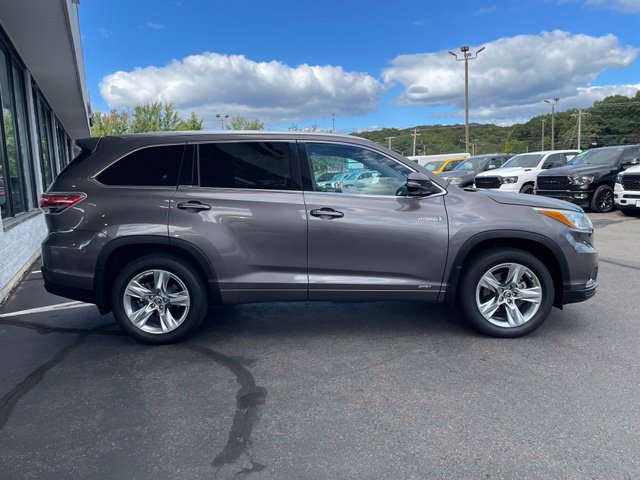 Used 2016 Toyota Highlander Limited Platinum AWD/4WD image 4