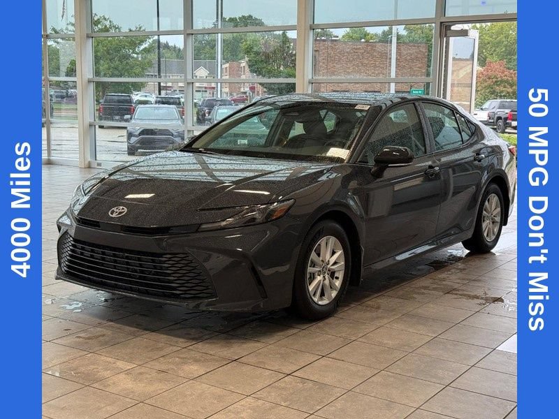Used 2026 Toyota Camry LE FWD image 6