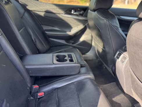 Used 2020 Nissan Maxima 3.5 SV w/ Floor Mat Group FWD image 12