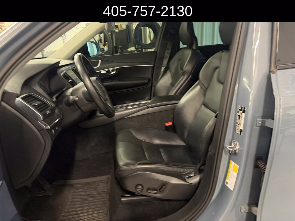 Used 2020 Volvo XC90 T5 Momentum AWD/4WD image 4