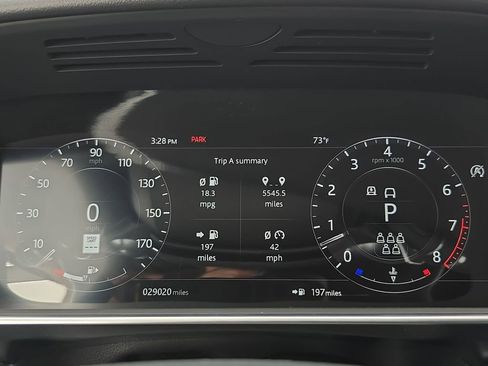 Used 2020 Land Rover Range Rover Sport HSE Dynamic image 24